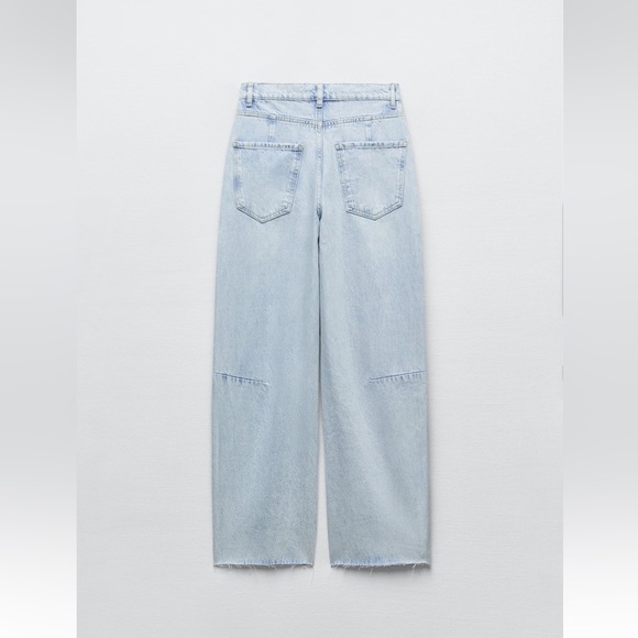 Zara ZW MID-RISE WIDE LEG BALLOON JEANS. Light Blue. Size US 2. new with Tags. - Picture 9 of 10